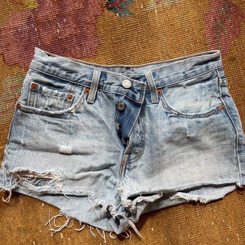 Levi Shorts